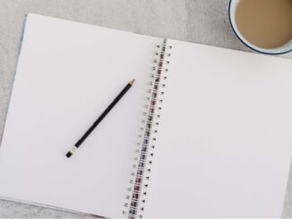 What Can Technologists Learn from Marketing Gurus, Corporate Giants, and Design Methodologies? 1 Solution Architect