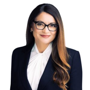 Mihaela Mazzenga 1 1